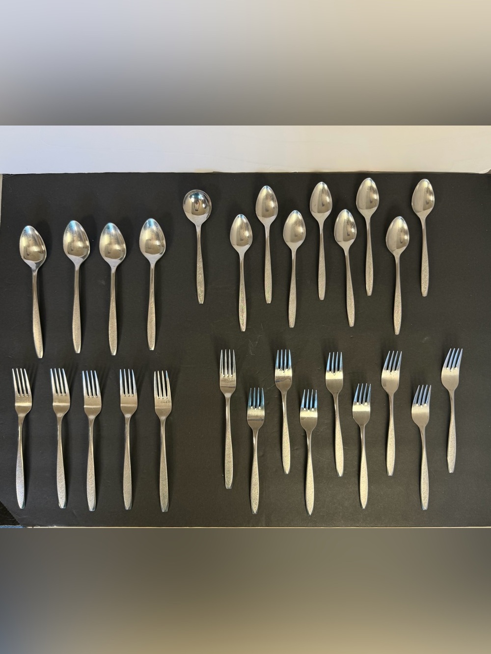 Vintage Ekco Eterna CORSAIR 28 Piece Lot Stainless Flatware Japan